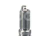 BUJIA CHAMPION IRIDIUM BUICK ENVISION L4 2.0L 2016-2020, REGAL L4 2.0L 2013-2017; CADILLAC ATS V6 3.6L 2016-2019, CTS L4 2.0L 2016-2019, CTS V6 3.6L 2016-2019; CHEVROLET CAMARO L4 2.0L 2017-2018, MALIBU L4 2.0L 2013-2018, TRAVERSE V6 3.6L 2020; FORD ECOSPORT L4 2.0L 2018-2020, EDGE L4 2.0L 2017-2020, EDGE V6 2.7L 2016-2020, ESCAPE L4 2.0L 2014-2020, EXPEDITION V6 3.5L 2015-2020, EXPLORER V6 3.5L 2013-2019, F-150 V6 3.5L 2015-2017, FIESTA L4 1.6L 2011-2019, FLEX V6 3.5L 2009, FOCUS L4 2.0L 2012-2018, FUSION L4 2.0L 2013-2020, LOBO V6 3.5L 2015-2019, MUSTANG L4 2.3L 2016-2020; GMC TERRAIN L4 2.0L 2018-2020; JAGUAR E-PACE L4 2.0L 2018-2019, F-PACE L4 2.0L 2018-2019, F-TYPE L4 2.0L 2018-2019, XE L4 2.0L 2016-2019, XF L4 2.0L 2013-2019; LAND ROVER LR2 L4 2.0L 2013-2015, RANGE ROVER EVOQUE L4 2.0L 2012-2017, RANGE ROVER VELAR L4 2.0L 2018-2019; LINCOLN AVIATOR V6 3.0L 2020, CONTINENTAL V6 3.0L 2018-2020, MKC L4 2.0L 2018-2019, MKC L4 2.3L 2015-2019, MKS V6 3.5L 2011-2014, MKS V6 3.7L 2009-2011, MKX V6 2.7L 2016-2018, MKZ L4 2.0L 2013-2020, MKZ V6 3.0L 2018-2019, NAUTILUS L4 2.0L 2019-2020, NAUTILUS V6 2.7L 2020, NAVIGATOR V6 3.5L 2015-2020; MAZDA 3 L4 2.3L 2006-2013; PONTIAC G4 L4 2.2L 2005-2006, G4 L4 2.4L 2006, G5 L4 2.2L 2007-2009, G5 L4 2.4L 2007-2008, G6 L4 2.4L 2006-2009; VOLVO S60 L4 2.0L 2012-2020, S60 CROSS COUNTRY L4 2.0L 2017, V60 L4 2.0L 2013-2016, TIPO DE ENCHUFE: RES8WYPB3, TIPO DE ASIENTO: CONICO, TAMANO HEXAGONAL (IN): 0.625, TAMANO HEXAGONAL (MM): 16.000, DIAMETRO DE ROSCA (IN): 0.551, DIAMETRO DE ROSCA (MM): 14.000, ALTURA DEL AISLADOR (IN): 0.06, TAMANO DE LA PRE-SEPARACION (IN): 0.032, TAMANO DE LA PRE-SEPARACION (MM): 0.8, MATERIAL DE LA PUNTA DEL ELECTRODO CENTRAL: IRIDIO, MATERIAL DEL ELECTRODO DE TIERRA: PLATINO, DISENO DE LA PUNTA DEL ELECTRODO DE TIERRA: ELECTRODO TIPO J, CANTIDAD DE ELECTRODOS DE TIERRA: 1, RANGO DE CALOR DEL FABRICANTE: 8, TIPO DE RESISTENCIA: SI, TIPO DE TERMINAL ELECTRICA: TUERCA NO EXTRAIBLE, CHAMPION: CCH9016, RES8WYPB3, 9016 CHAMPION