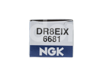 BUJIA NGK MOTOS IRIDIUM 6681 DR8EIX
BMW F650
HONDA CGL125, CGL125 TOOL, INVICTA GCR125
ITALIKA FT150 GTI, FT150 GTS, FT150 S, FT150 TS, FT150, RC150 GT, RC150, 170 Z, FT180, RT180, DM200, DT200 SPORT, EX200, FT200, RC200, RT200 GP, RT200, TC200, TX200, 250Z, BS250, DM250, FT250 TS, FT250, RT250, TC250, TORNADO 250, VORT X300, 125Z, DT125, FORZA 125, FT125 CLASICA/SPORT, FT125 TS, FT125, XFT125, 150SZ, 150Z, DM150, DT150 SPORT LI, DT150 SPORT, DT150, FORZA 150, FT150 G, FT150 GT
KAWASAKI LTD 450/454, ELIMINATOR 600, SS750, ZX750 H, ZXi750, ZX900A (NINJA), ZG1000, ZL1000, ZX1000 (NINJA 1000R), ZX1000 (NINJA)
SUZUKI DR125, GN125, DR200S, DR200 SE, GN250, GZ250, TU250X, DR350, GN400, GSXR400, GS550M, GS550T, GT550, RF600R, GS650M, GS750 S
YAMAHA SR150, TW200, XT225, TT R230, XTZ250, XTZ250 LANCER, YBR250, YP250 MAJESTY, YP250, YS250 FAZER, YS250, XT350, YX600, FZR1000, YZR1000
ROSCA: 12MM LARGO: 19MM HEXAGONO: 18MM  TEMPERATURA: FRIA M0087