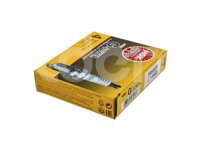 BUJIA NGK PLATINO CADILLAC DEVILLE, ESCALADE, SEVILLE, STS; CHEVROLET ASTRO, BLAZER, C1500, C3500, CAMARO, CAVALIER Z24, CHEYENNE, EQUINOX, IMPALA, MALIBU, S10, SILVERADO 1500, SILVERADO 2500, SILVERADO 3500, SONORA, UPLANDER, VENTURE; FORD AEROSTAR, CONTOUR, E-350 ECONOLINE, ESCAPE, EXCURSION, EXPEDITION, EXPLORER, F-150, F-250, F-350, FIESTA, FIVE HUNDER, FOCUS, FREESTAR, FUSION, GHIA, GRAND MARQUIS, LOBO, MONDEO, MUSTANG, RANGER, THUNDERBIRD, TOPAZ, WINDSTAR; HUMMER H2; JAGUAR S-TYPE; LINCOLN AVIATOR, BLACKWOOD, CONTINENTAL, LS, NAVIGATOR, TOWN CAR; MAZDA 6; MERCURY COUGAR, MARINER, MILAN, MONTEGO, MYSTIQUE, SABLE; OLDSMOBILE SILHOUETTE; PONTIAC AZTEK, BONNEVILLE, FIREBIRD, G6, GRAND AM, GRAND PRIX, MONTANA, SUNFIRE, TORRENT, TRANS AM, 
PRESENTACION:-POWER, MATERIAL DEL NUCLEO DEL ELECTRODO CENTRAL: COBRE, DISEÑO DEL ELECTRODO CENTRAL: ALAMBRE FINO, MATERIAL DE LA PUNTA DEL ELECTRODO CENTRAL: PLATINO, TIPO DE TERMINAL ELECTRICO: TUERCA NO EXTRAIBLE, TIPO DE GRADO: REGULAR, CONFIGURACIÓN DE TIERRAESTANDAR, MATERIAL DEL NUCLEO DEL ELECTRODO DE TIERRA: NIQUEL, ELECTRODO DE TIERRA (CANTIDAD): 1, DISEÑO DE LA PUNTA DEL ELECTRODO DE TIERRA: TRAPEZOIDAL, MATERIAL DE LA PUNTA DEL ELECTRODO DE TIERRA: NIQUEL, TAMAÑO HEXAGONAL: 5/8"", ALTURA DEL AISLADOR: 53.00 MM, RANGO DE CALOR DEL FABRICANTE: 5, CALIBRACION: 0.060", ALCANCE: 0.708", RESISTENCIA: 5000.0 OHMS, TIPO DE RESISTENCIA: SI, TIPO DE ASIENTO: CONICO, DIAMETRO DE LA ROSCA: 14.00 MM, LAVADORA INCLUIDA: NO, NGK: TR55GP, 3403 NGK