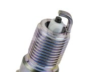 BUJIA NGK ESTANDAR CADILLAC CTS, DEVILLE, EL DORADO, SEVILLE, SRX, STS, XLR; CHEVROLET AVALANCHE, BLAZER, C1500, C2500, C3500, CAMARO, CAVALIER, CORVETTE, EQUINOX, IMPALA, MALIBU, SILVERADO 1500, UPLANDER, VENTURE; FORD AEROSTAR, CONTOUR, CROWN VICTORIA, E-150, E-250, ECONOLINE, ESCAPE, ESCORT, EXCURSION, EXPEDITION, EXPLORER, F-150, F-250, F-350, FIESTA, FIVE HUNDER, FOCUS, FREESTAR, FUSION, GHIA, GRAND MARQUIS, LOBO, MONDEO, MUSTANG, RANGER, THUNDERBIRD, WINDSTAR; JAGUAR S-TYPE, X-TYPE, LINCOLN AVIATOR, CONTINENTAL, LS, NAVIGATOR, TOWN CAR; MAZDA 6, MERCURY COUGAR, GRAND MARQUIS, MARINER, MILAN, MONTEGO, MOUNTAINNER, MYSTIQUE, SABLE; NISSAN APRIO; PONTIAC AZTEK, BONNEVILLE, FIREBIRD, G6, GRAND AM, GRAND PRIX, MONTANA, SUNFIRE, TORRENT, 
PRESENTACION: POWER, MATERIAL DEL NUCLEO DEL ELECTRODO CENTRAL: COBRE, DISEÑO DEL ELECTRODO CENTRAL: ESTANDAR, MATERIAL DE LA PUNTA DEL ELECTRODO CENTRAL: NIQUEL, TIPO DE TERMINAL ELECTRICO: TUERCA NO EXTRAIBLE, TIPO DE GRADO: REGULAR, CONFIGURACIÓN DE TIERRA: ESTAAR, MATERIAL DEL NUCLEO DEL ELECTRODO DE TIERRA: NIQUEL, ELECTRODO DE TIERRA (CANTIDAD): 1, DISEÑO DE LA PUNTA DEL ELECTRODO DE TIERRA: ESTANDAR, MATERIAL DE LA PUNTA DEL ELECTRODO DE TIERRA: NIQUEL, TAMAÑO HEXAGONAL: 5/8"", ALTURA DEL AISLADOR: 53.00 MM, RANGO DE CALOR DEL FABRICANTE: 5, CALIBRACION: 0.060"", ALCANCE: 0.708"", RESISTENCIA: 5000.0 OHMS, TIPO DE RESISTENCIA: SI, TIPO DE ASIENTO: CONICO, DIAMETRO DE LA ROSCA: 14.00 MM, LAVADORA INCLUIDA: NO, NGK: TR55, 4161 NGK
