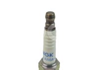 BUJIA NGK PLATINO (EQUIVALENTE A EQUIPO ORIGINAL) NISSAN MARCH, NOTE, SENTRA, TIIDA, VERSA; RENAULT FLUENCE, KANGOO, 
PRESENTACION: LASER, MATERIAL DEL NUCLEO DEL ELECTRODO CENTRAL: COBRE, DISEÑO DEL ELECTRODO CENTRAL: ALAMBRE FINO, MATERIAL DE LA PUNTDEL ELECTRODO CENTRAL: PLATINO, TIPO DE TERMINAL ELECTRICO: TUERCA NO EXTRAIBLE, TIPO DE GRADO: REGULAR, CONFIGURACIÓN DE TIERRA: ESTANDAR, MATERIAL DEL NUCLEO DEL ELECTRODO DE TIERRA: NIQUEL, ELECTRODO DE TIERRA (CANTIDAD): 1, DISEÑO DE LA PUNTA DEL EECTRODO DE TIERRA: ESTANDAR, MATERIAL DE LA PUNTA DEL ELECTRODO DE TIERRA: PLATINO, TAMAÑO HEXAGONAL: 14 MM, ALTURA DEL AISLADOR: 50.00 MM, RANGO DE CALOR DEL FABRICANTE: 6, CALIBRACION: 0.044"", ALCANCE: 26.50 MM, RESISTENCIA: 5000.0 OHMS, TIPO DE RESISTENCIA: SI, TIPO DE ASIENTO: PLANO, DIAMETRO DE LA ROSCA: 12.00 MM, LAVADORA INCLUIDA: SI, NGK: PLZKAR6A-11, 5118 NGK