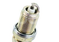 BUJIA NGK ESTANDAR CHEVROLET ASTRA, AVEO, TRACKER; FAW F1, F4; MITSUBISHI MONTERO LIMITED; PONTIAC G3; SUZUKI SWIFT, SX4, 
PRESENTACION: V-POWER, MATERIAL DEL NUCLEO DEL ELECTRODO CENTRAL: COBRE, DISEÑO DEL ELECTRODO CENTRAL: ESTANDAR, MATERIAL DE LA PTA DEL ELECTRODO CENTRAL: NIQUEL, TIPO DE TERMINAL ELECTRICO: TUERCA NO EXTRAIBLE, TIPO DE GRADO: REGULAR, CONFIGURACIÓN DE TIERRA: ESTANDAR, MATERIAL DEL NUCLEO DEL ELECTRODO DE TIERRA: NIQUEL, ELECTRODO DE TIERRA (CANTIDAD): 1, DISEÑO DE LA PUNTA DELELECTRODO DE TIERRA: ESTANDAR, MATERIAL DE LA PUNTA DEL ELECTRODO DE TIERRA: NIQUEL, TAMAÑO HEXAGONAL: 5/8"", ALTURA DEL AISLADOR: 50.50 MM, RANGO DE CALOR DEL FABRICANTE: 6, CALIBRACION: 0.044"", ALCANCE: 0.75"", RESISTENCIA: 5000.0 OHMS, TIPO DE RESISTENCIA: SI, TIPO DE ASIENTO: PLANO, DIAMETRO DE LA ROSCA: 14.00 MM, LAVADORA INCLUIDA: SI, NGK: BKR6E-11, 96326 NGK