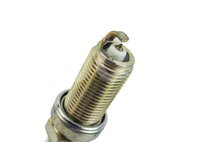 BUJIA NGK PLATINO CHRYSLER 200, 300; DODGE CHALLENGER, CHARGER, CHARGER R/T, DART, DURANGO, RAM 1500, RAM 2500, RAM 3500, RAM 2500 R/T, RAM 4000; FIAT 500; INFINITI I35, Q45; JEEP CHEROKEE, GRAND CHEROKEE; NISSAN 350Z, ALTIMA, ARMADA, FRONTIER, MAXIMA, MURANO, NV2500, PATHFINDER, QUEST, SENTRA, TITAN, X-TERRA, X-TRAIL; PEUGEOT 206, 306, 307, 308, 407, 508, GRAND RAID, PARTNER; RENAULT SAFRANE, SCALA; SUZUKI GRAND VITARA, KIRASHI, SX4; TOYOTA CAMRY, RAV4, 
PRESENTACION: G-POWER, MATERIAL DEL NUCLEO DEL ECTRODO CENTRAL: COBRE, DISEÑO DEL ELECTRODO CENTRAL: ALAMBRE FINO, MATERIAL DE LA PUNTA DEL ELECTRODO CENTRAL: PLATINO, TIPO DE TERMINAL ELECTRICO: TUERCA NO EXTRAIBLE, TIPO DE GRADO: REGULAR, CONFIGURACIÓN DE TIERRA: ESTANDAR, MATERIAL DEL NUCLEO DELLECTRODO DE TIERRA: NIQUEL, ELECTRODO DE TIERRA (CANTIDAD): 1, DISEÑO DE LA PUNTA DEL ELECTRODO DE TIERRA: TRAPEZOIDAL, MATERIAL DE LA PUNTA DEL ELECTRODO DE TIERRA: NIQUEL, TAMAÑO HEXAGONAL: 5/8", ALTURA DEL AISLADOR: 50.50 MM, RANGO DE CALOR DEL FABRICANTE: 5, CALIBRACION: 0.040", ALCANCE: 26.50 MM, RESISTENCIA: 5000.0 OHMS, TIPO DE RESISTENCIA: SI, TIPO DE ASIENTO: PLANO, DIAMETRO DE LA ROSCA: 14.00 MM, LAVADORA INCLUIDA: SI, NGK: LFR5AGP, 5018 NGK