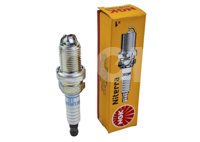 BUJIA NGK ESTANDAR (EQUIVALENTE A EQUIPO ORIGINAL) AUDI Q7, S5, S6, S8; CHEVROLET VECTRA, MERCEDES BENZ C230; SEAT CORDOBA, IBIZA, LEON, TOLEDO; VOLKSWAGEN BEETLE, CLASICO, DERBY, GOLF, GOLF GTI, JETTA, PASSAT, POLO, TRANSPORTER, VAN; VOLVO S60, V70, 
MERIAL DEL NUCLEO DEL ELECTRODO CENTRAL: COBRE, DISEÑO DEL ELECTRODO CENTRAL: ESTANDAR, MATERIAL DE LA PUNTA DEL ELECTRODO CENTRAL: NIQUEL, TIPO DE TERMINAL ELECTRICO: TUERCA NO EXTRAIBLE, TIPO DE GRADO: REGULAR, CONFIGURACIÓN DE TIERRA: DESCARGA SEMISERFICIAL, MATERIAL DEL NUCLEO DEL ELECTRODO DE TIERRA: NIQUEL, ELECTRODO DE TIERRA (CANTIDAD): 3, DISEÑO DE LA PUNTA DEL ELECTRODO DE TIERRA: DESCARGA SEMISUPERFICIAL, MATERIAL DE LA PUNTA DEL ELECTRODO DE TIERRA: NIQUEL, TAMAÑO HEXAGONAL: 5/8"", ALTURA DEL AISLADOR: 50.50 MM, RANGO DE CALOR DEL FABRICANTE: 6, CALIBRACION: 0.040"", ALCANCE: 0.75"", RESISTENCIA: 1000.0 OHMS, TIPO DE RESISTENCIA: SI, TIPO DE ASIENTO: PLANO, DIAMETRO DE LA ROSCA: 14.00 MM, LAVADORA INCLUIDA: SI, NGK: BKUR6ET-10, 4295 NGK