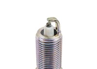 BUJIA NGK ESTANDAR (EQUIVALENTE A EQUIPO ORIGINAL) CADILLAC CTS, SRX, STS; CHEVROLET AVALANCHE, CAVALIER, COLORADO, HHR, MALIBU, S10, SONORA, TRAILBLAZER, VECTRA, ZAFIRA; CHRYSLER CIRRUS; FORD CONTOUR, COURIER, EDGE, ESCAPE, ESCORT, FIESTA, FIESTA IKON, FOCUS, FUSION, IKON, KA, MONDEO, GMC CANYON; HUMMER H3, LINCOLN MKS, MKX, MKZ, MAZDA 3, 5, 6, CX-3, CX-7; MERCURY MYSTIQUE; PONTIAC G4, G5, G6, SOLSTICE, SUNFIRE; SUZUKI GRAND VITARA, 
PRESENTACION: V-POWER, MATERIAL DEL NUCLEO DEL ELECTRODO CENTRAL: COB, DISEÑO DEL ELECTRODO CENTRAL: ESTANDAR, MATERIAL DE LA PUNTA DEL ELECTRODO CENTRAL: NIQUEL, TIPO DE TERMINAL ELECTRICO: TUERCA NO EXTRAIBLE, TIPO DE GRADO: REGULAR, CONFIGURACIÓN DE TIERRA: ESTANDAR, MATERIAL DEL NUCLEO DEL ELECTRODO DE TIERRA: NIQU, ELECTRODO DE TIERRA (CANTIDAD): 1, DISEÑO DE LA PUNTA DEL ELECTRODO DE TIERRA: ESTANDAR, MATERIAL DE LA PUNTA DEL ELECTRODO DE TIERRA: NIQUEL, TAMAÑO HEXAGONAL: 5/8"", ALTURA DEL AISLADOR: 55.00 MM, RANGO DE CALOR DEL FABRICANTE: 4, CALIBRACION: 0.044"", ALCANCE: 25.00 MM, RESISTENCIA: 5000.0 OHMS, TIPO DE RESISTENCIA: SI, TIPO DE ASIENTO: CONICO, DIAMETRO DE LA ROSCA: 14.00 MM, LAVADORA INCLUIDA: NO, NGK: LZTR4A-11, 94484 NGK