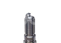 BUJIA NGK ESTANDAR (EQUIVALENTE A EQUIPO ORIGINAL) BUICK ALLURE, ENCLAVE, LACROSSE, RENDEXVOUS; CADILLAC ATS, CTS, SRX, STS, XTS; CHEVROLET CAMARO, CAPRICE, CAPTIVA SPORTS, COLORADO, EQUINOX, IMPALA, MALIBU, TRAVERSE; FORD E-350, F-150, F-250, F-350; GMC ACADIA, CANYON, TERRAIN; PONTIAC G6, TORRENT; SAAB 9-4X; SATURN AURA, OUTLOOK, VUE; SUZUKI GRAND VITARA, XL-7, CAPARAZON DIAMETRO DE LA ROSCA: 14 MM, PASO DE ROSCA: 1,25 MM, TIPO DE ASIENTO: CONICO, ALCANZAR: 25 MM (1"), TAMANO HEXAGONAL: 5/8" (16 MM), TIPO DE TERMINAL: SOLIDO, ALTURA TOTAL: ISO, BRECHA: 0,039" (1,0 MM), ELECTRODO CENTRAL MATERIAL: PLATINO, TIPO: ALAMBRE FINO, TAMANO: 1,0 MM, PROYECCION: PROYECTADO, ELECTRODO DE TIERRA MATERIAL: PLATINO, TIPO: ESTANDAR, CANTIDAD: 1, PRESUPUESTO RESISTOR: SI, VALOR DE LA RESISTENCIA: 5K OHM, RANGO DE CALOR: 6, CARACTERISTICAS: ELECTRODO DE TIERRA CON NUCLEO DE COBRE, ESPECIFICACIONES DE TORQUE: HIERRO FUNDIDO: 10,8-18 LB-PIE. ALUMINIO: 7,2-14,5 LB-PIE, NGK: LTR6A-10 NGK