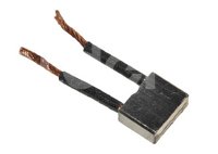CARBON RENAULT R5 (-) IMPORTACION. SISTEMA: PARIS RHONE. MEDIDAS: 7mm T x 18mm W x 15.5mm L x 64mm LL. No. WAI: 68-9425; SEC NR: 10390264; Ref. CM20-PRB DONON
