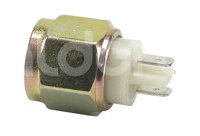 INTERRUPTOR DE FRENO MERCEDES BENZ, SCANIA AUTOBUSES Y CAMIONES 77-83, (NORMALMENTE ABIERTO)  POTENCIA: 5W, ROSCA: M12X1.5, CALIBRACION: 0.1 A 0.8 BAR, SCANIA: 532296, VDO: D-15343, 250000004535 VDO-CONTINENTAL