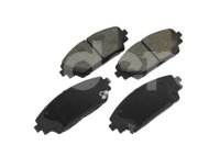BALATA BOSCH AZUL MAZDA 3 L4 2.0L 2014-2018, CX-3 L4 2.0L 2016-2021, 
SENSOR ELECTRONICO: NO, INCLUYE SHIM: SI, INCLUYE HERRAJES: SI, FORMULA: CERAMICA, POSICION: DELANTERA, FMSI: 8952-D1728, D-PLATE: D1728, BOSCH CORTO: BE1728H, BOSCH: F03B176479 BOSCH