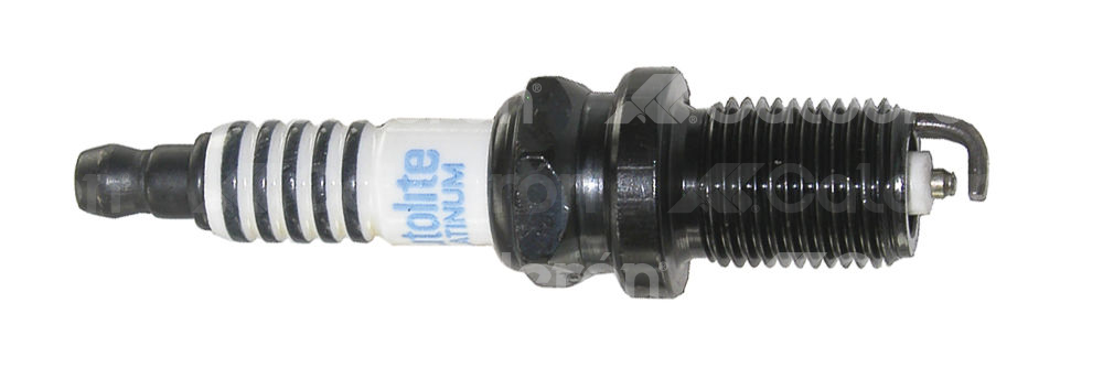 BUJIA AUTOLITE DE PLATINO VOLKSWAGEN A4, A6, ESTAQUITAS, EUROVAN; DODGE VERNA, RAM AP3924 M0010