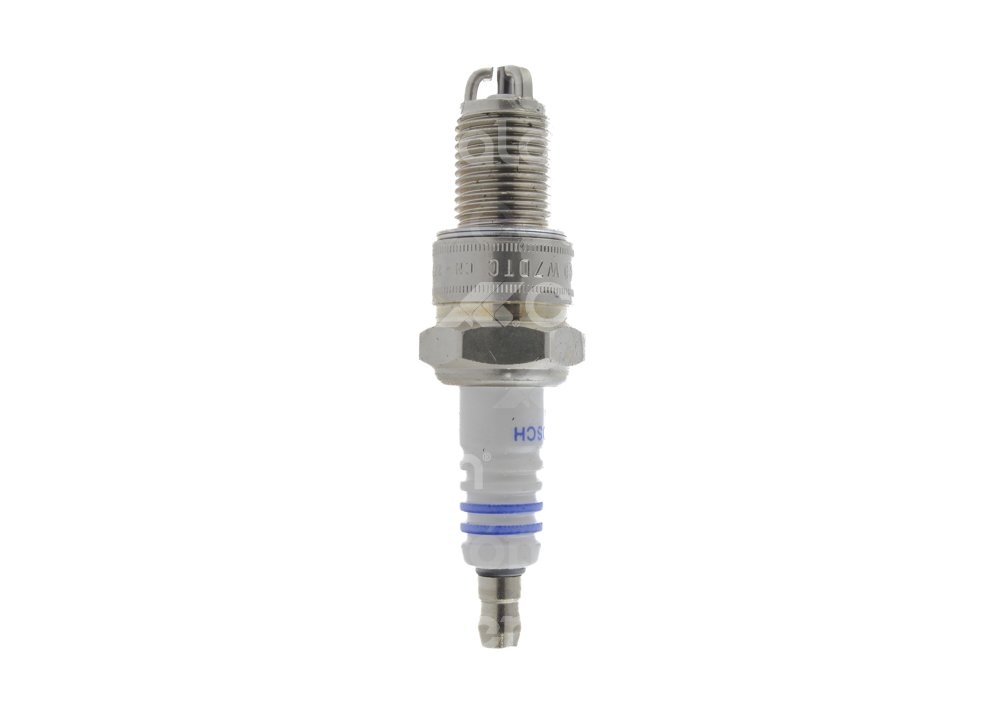 BUJIA BOSCH MULTI ELECTRODO VW (VOLKSWAGEN) CARIBE 1.7 1981-1983 PIEZA W7DTC, BOSCH CORTO: 79022, 0241235756 BOSCH