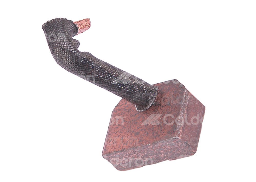 CARBON FORD DIESEL MITSUBISHI (+). SISTEMA: HITACHI/MITSUBISHI. MEDIDAS: 8mm T x 24mm Wx18mm Lx38mm LL. No. WAI: 68-8308; SEC NR: 10480090; ISUZU: 5-81116-024-0, NISSAN: 23380-J5500, YANMAR: X-21308311 DONON