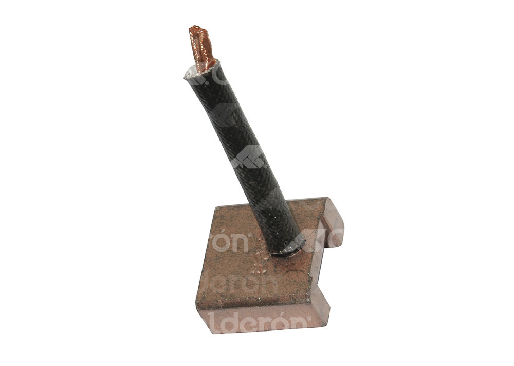 CARBON FORD OSGR 12V, 3.0-3.5kW, 7.3L DIESEL 01-05. SISTEMA: FORD. MEDIDAS: 8.5mm T x 19mm W x 18mm L x 31mm LL. No. WAI: 68-224; SEC NR: 10553554; REF. MARCHA: FORD 1C3U-11000-AA, -AB, -AE; 1C3Z-11002-A M0034