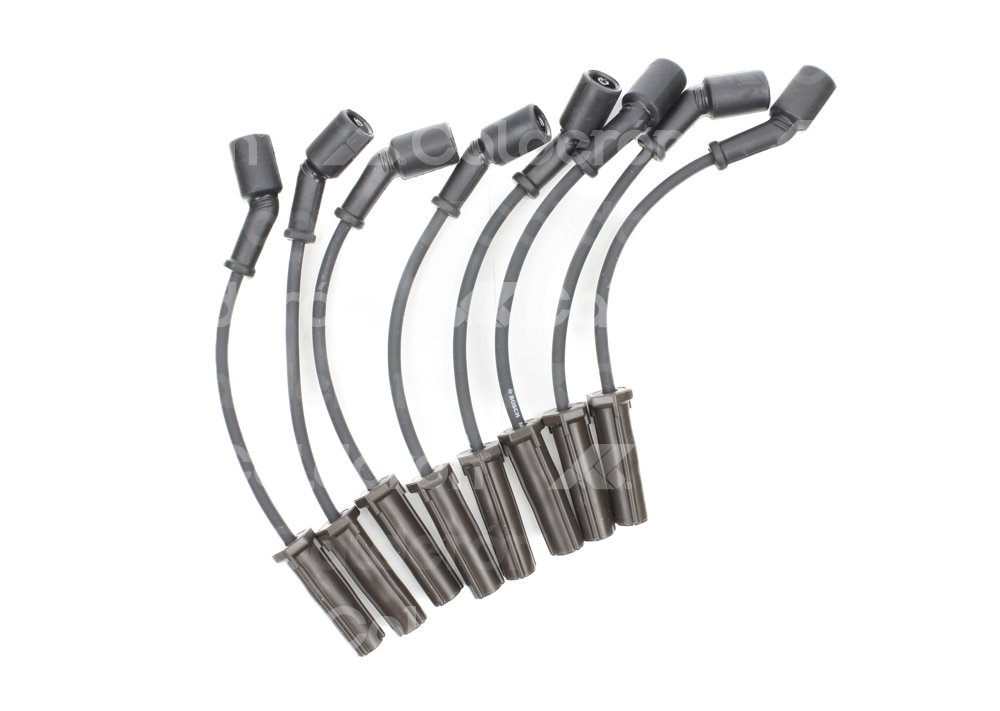 CABLE BUJIA BOSCH CADILLAC CTS L4 2.0L 2014, 2016, 2018-2019, CTS V6 3.0L 2012-2014, CTS V6 3.6L 2012-2014, 2016, 2018-2019, CTS V8 6.2L 2012-2014, 2016, ESCALADE V8 5.3L 2010-2014, ESCALADE V8 6.0L 2002-2006, ESCALADE V8 6.2L 2014-2019, ESCALADE ESV V8 6.2L 2015, 2017-2019, ESCALADE EXT V8 6.2L 2013; CHEVROLET CAMARO V6 3.6L 2010-2015, CAMARO V8 6.2L 2010-2015, EXPRESS PASAJEROS V8 6.0L 2010-2011, 2013-2017, SILVERADO 1500 V6 4.3L 2008, SILVERADO 2500 V8 5.3L 2001-2009, 2015-2016, SILVERADO 2500 V8 5.7L 2001-2002, SUBURBAN V8 5.3L 2014-2016, SUBURBAN V8 6.0L 2016, SUBURBAN 1500 V8 5.3L 2008-2013, TAHOE V8 5.3L 2009-2012; YUKON V8 5.3L 2009, YUKON V8 6.2L 2009, 2015-2019; HUMMER H2 V8 6.0L 2005-2007, 2009, H2 V8 6.2L 2007, 2009 0986MG0731, 0986MG0030 BOSCH