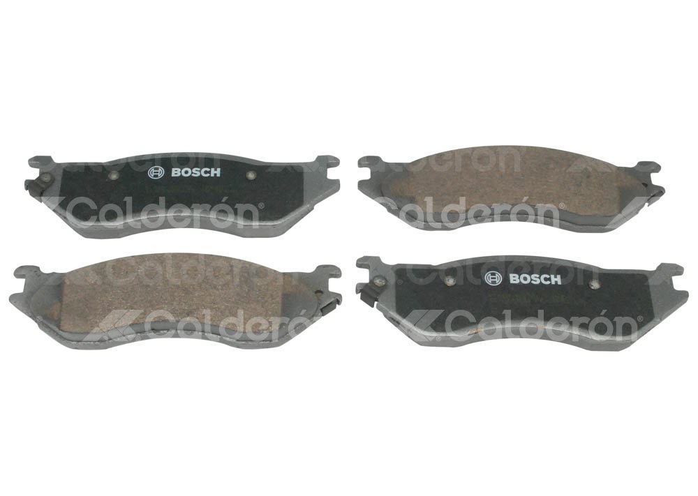 BALATA DELANTERA CHRYSLER RAM 1500 V6; 2500, DURANGO V8 2002, 2003, 2004, 2005, 2006. BOSCH: F03B1503118HG, NO. CORTO BOSCH: BA 0897, FMSI: 7774-D897 (BALATA SEMI METALICA) BOSCH