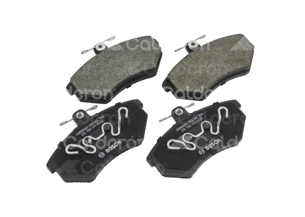 BALATA BOSCH AZUL VOLKSWAGEN CABRIO L4 2.0L 1995-1996, GOLF L4 1.8L 1993-1994, GOLF L4 2.0L 1995-1996, JETTA L4 1.8L 1990-1996, PASSAT L4 1.8L 1997, PASSAT L4 2.0L 1990-1996, 
SENSOR ELECTRONICO: NO, INCLUYE SHIM: SI, INCLUYE HERRAJES: NO, FORMULA: SEMI-METALICA, POSICION: DELANTERA, FMSI: 7570-D696, D-PLATE: D696, BOSCH CORTO: BB696, BOSCH: 0986BB0289 BOSCH