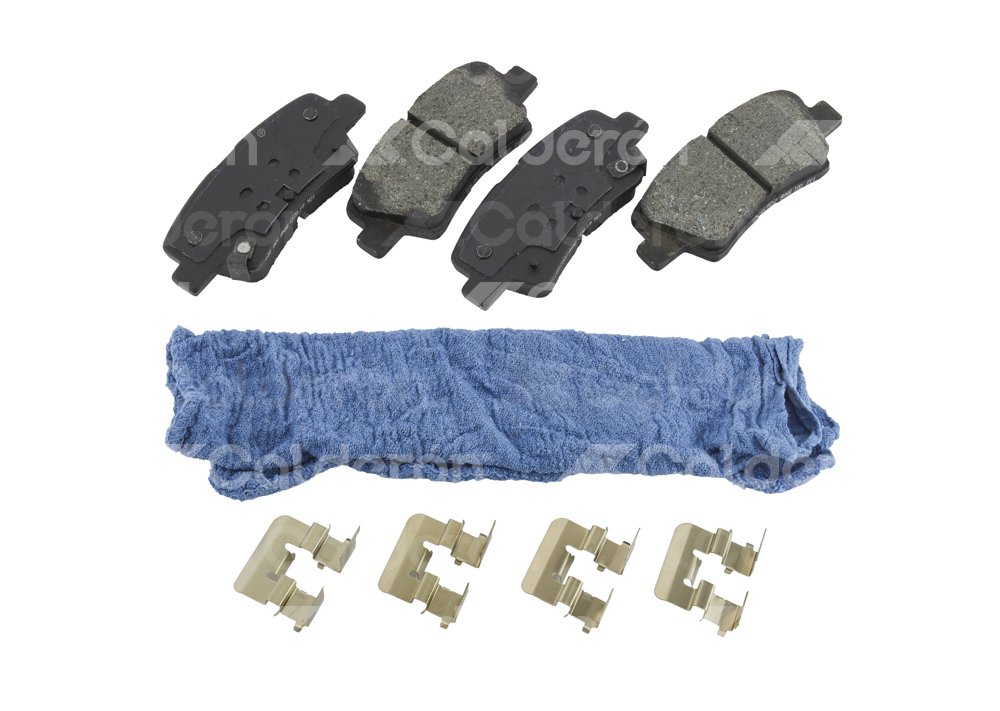 BALATA BOSCH AZUL CHRYSLER 200 L4 2.4L 2011-2014; DODGE AVENGER L4 2.0L 2009-2010, AVENGER L4 2.4L 2011-2014; JEEP COMPASS L4 2.4L 2007-2017, 
SENSOR ELECTRONICO: NO, INCLUYE SHIM: SI, INCLUYE HERRAJES: NO, FORMULA: SEMI-METALICA, POSICION: DELANTERA, FMSI: 8402-D1285, D-PLATE: D1285, BOSCH CORTO: BB1285, BOSCH: F03A176046 BOSCH