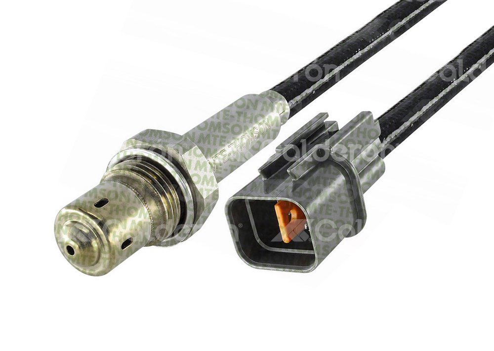 SENSOR DE OXIGENO DODGE ATTITUDE L4 1.4L 2012-2014, ATTITUDE L4 1.6L 2012-2014; HYUNDAI ELANTRA L4 1.6L 2023-2023, ELANTRA L4 2L 2017-2023, IONIQ L4 1.6L 2018-2022, SONATA L4 2L 2016-2018, SONATA L4 2.4L 2015-2018, TUCSON L4 2L 2016-2018; KIA NIRO L4 1.6L 2017-2019, OPTIMA L4 2L 2016-2020, OPTIMA L4 2.4L 2016-2019, RIO L4 1.6L 2016-2019, SELTOS L4 1.4L 2021-2021, SELTOS L4 1.6L 2021-2021, SOUL L4 1.6L 2016-2019, SOUL L4 2L 2016-2019, CANTIDAD DE CABLES: 4, NUMERO DE TERMINALES: 4, LONGITUD DE CABLES: 63 CM, DESPUES DEL CATALIZADOR, MTE-THOMSON: 8888.42.063 MTE-THOMSON