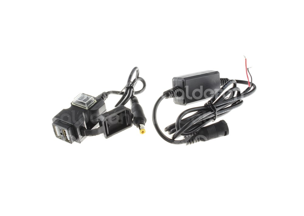 CARGADOR UNIVERSAL PARA CELULAR MOTOCICLETA DOBLE ENTRADA A1 SPC100102 QUMO